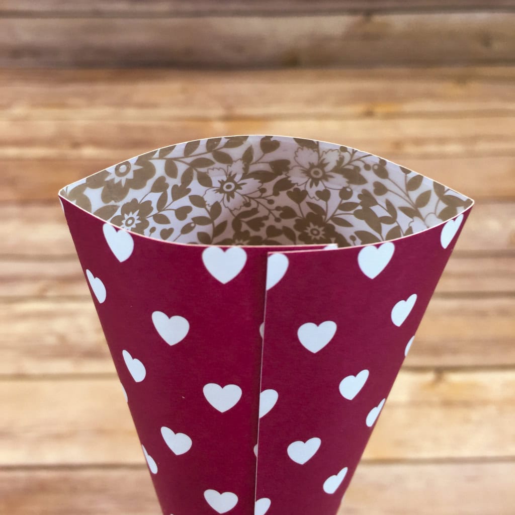 jan 16 bloomin love bundle class sour cream container c