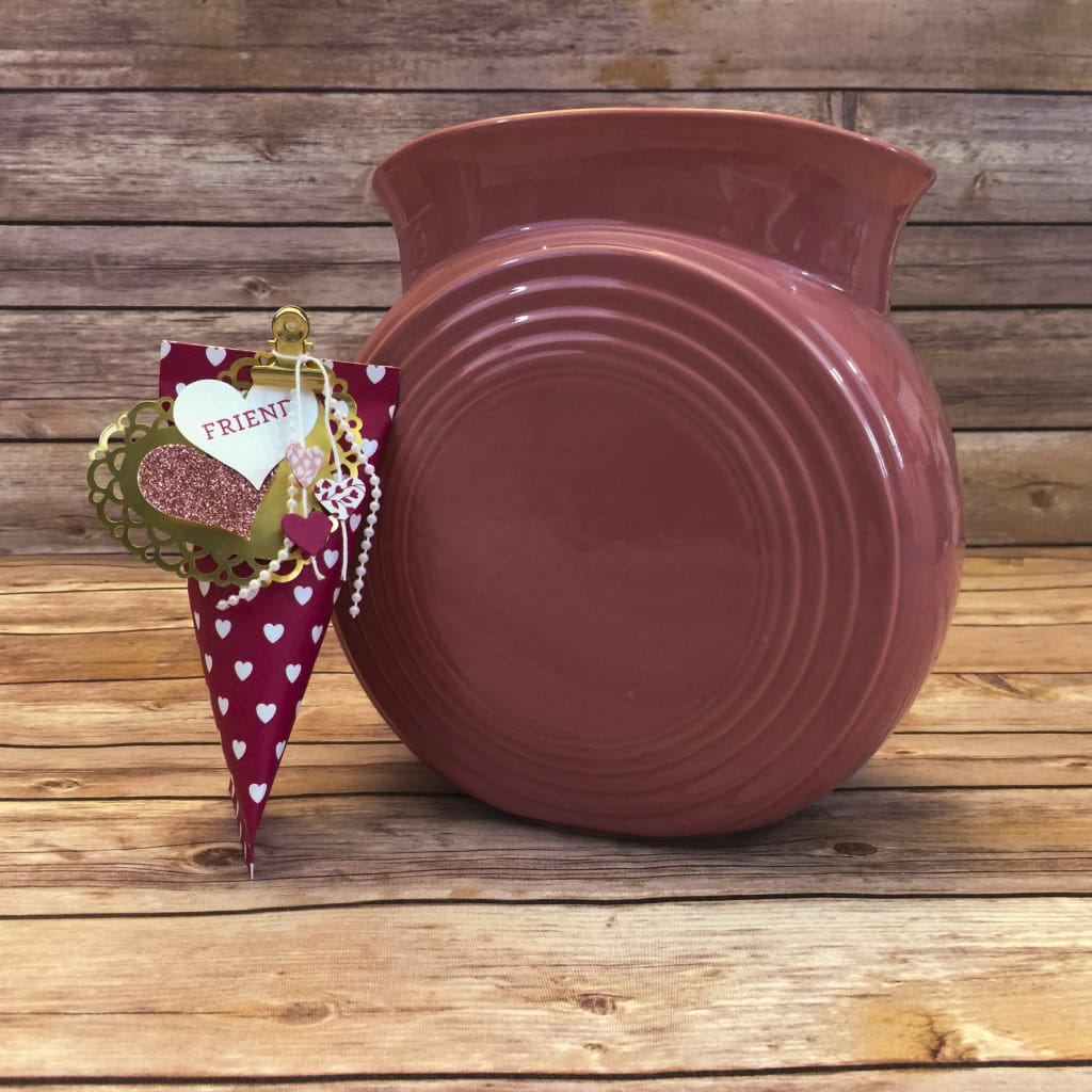 jan 16 bloomin love bundle class sour cream container h