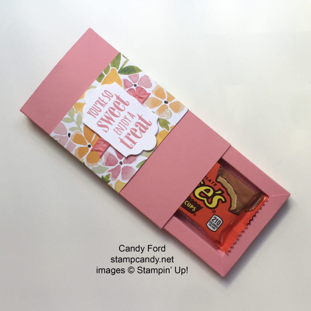 Click through to my web site for details on how to make this sliding treat box! stampcandy.net, Stampin' Up, Fruit Stand DSP patterned paper, Ruched Ribbon, Lots of Labels Framelits dies, You're So Sweet stamp set, gift, gift box, candy gift, tutorial
